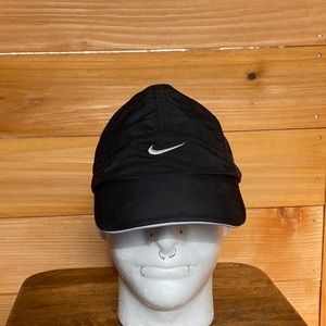Nike Featherlight Running Cap